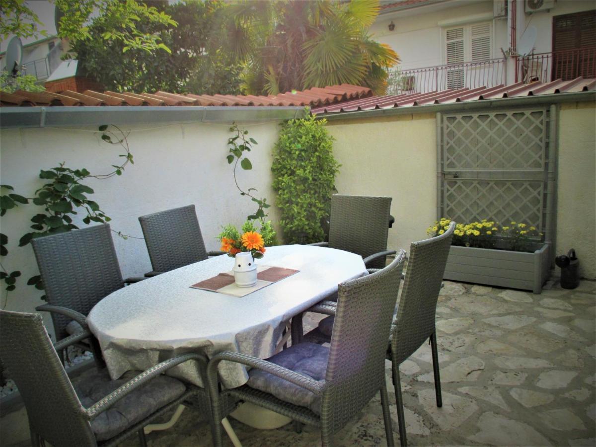 Family Apartment Romina فيرسار المظهر الخارجي الصورة