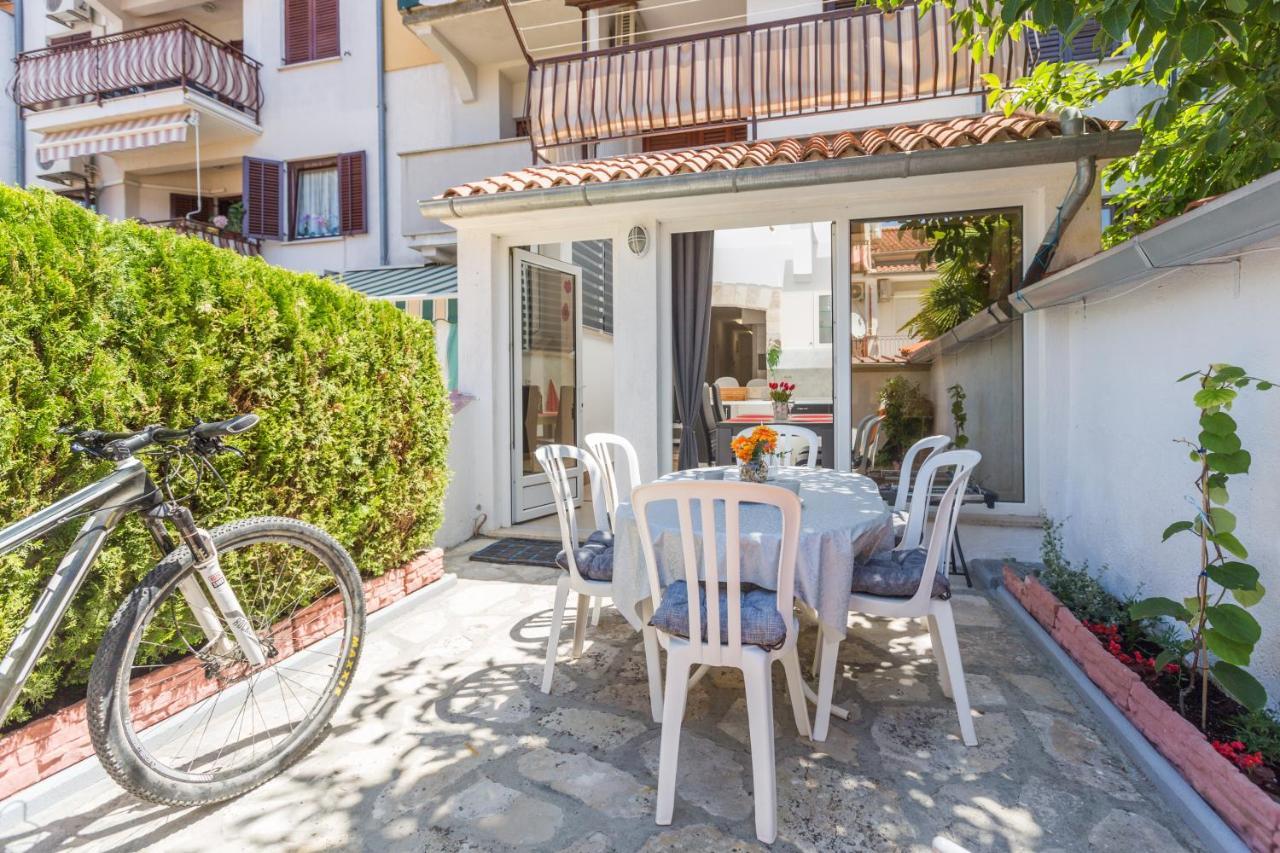 Family Apartment Romina فيرسار المظهر الخارجي الصورة